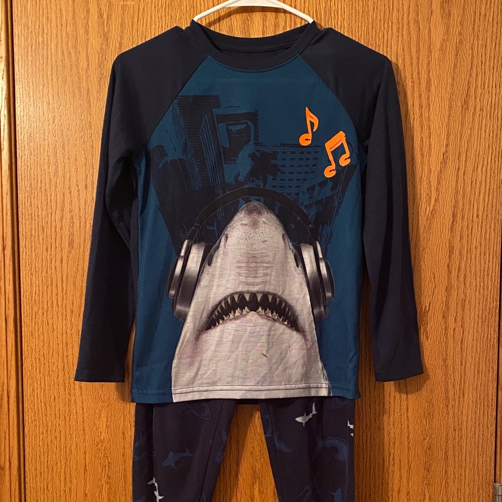 Wonder Nation Boys Shark Graphic Long Sleeve Pajama Set | Cozy Sleepwear